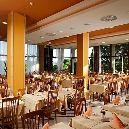 Riviera - Terme & Wellness Lifeclass 4*