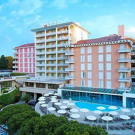 Riviera - Terme & Wellness Lifeclass فندق 4*